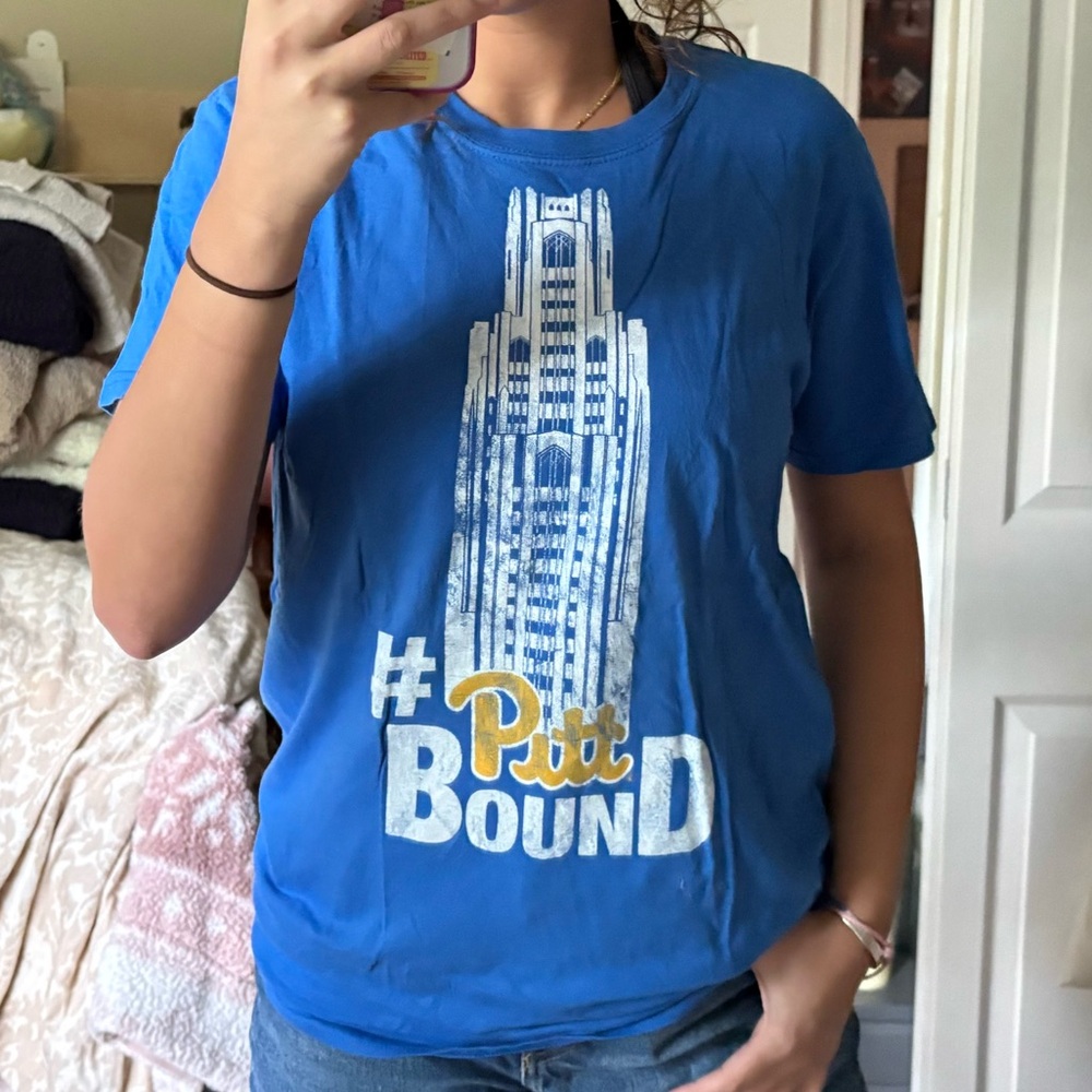 Pitt Tshirt - Picture 4 of 4